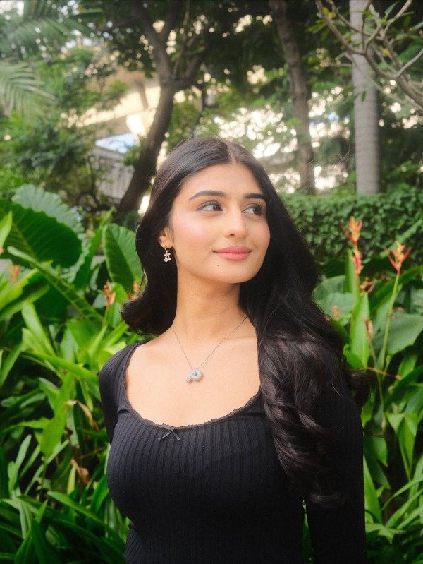 Payal Gaming Dubai News: सोशल मीडिया पर क्यों चर्चा में है दुबई ट्रिप?